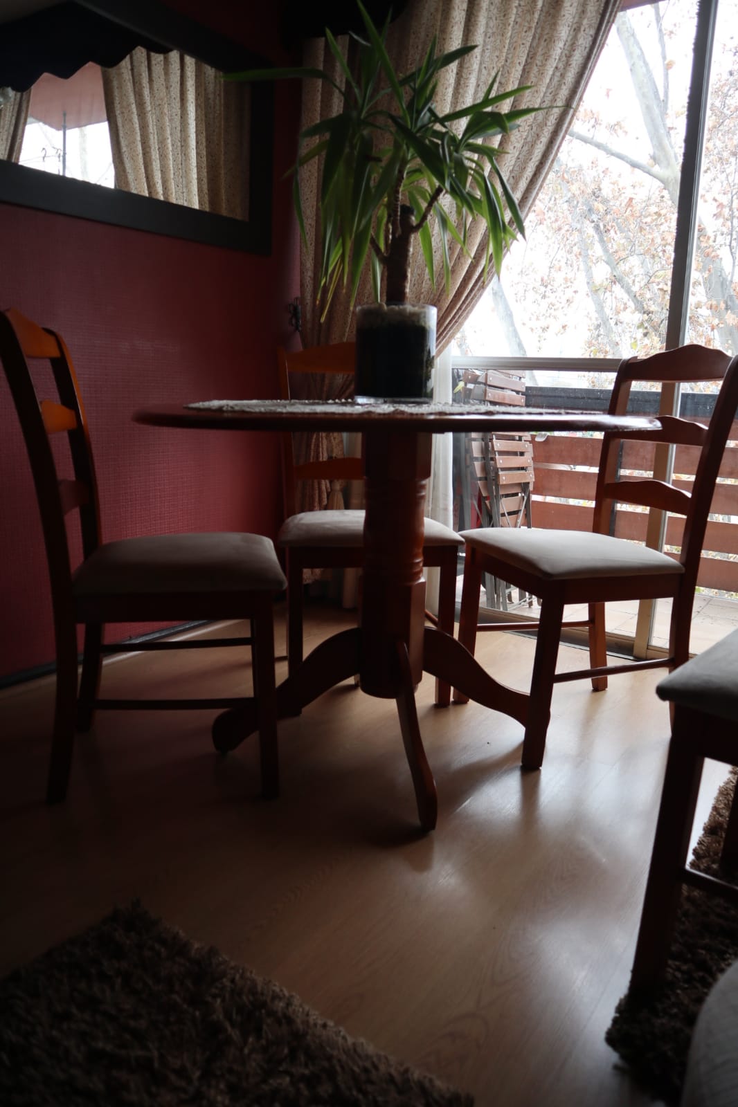 Juego comedor con 4 sillas - Imagen 5