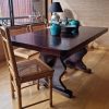 Mesa de comedor maciza