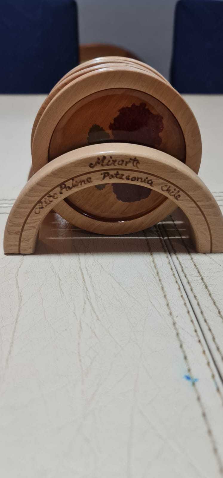 Set 6 Posavasos de Pino Oregón con soporte - Imagen 3