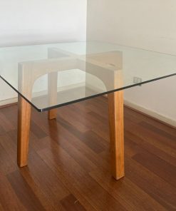 Mesa de comedor cuadrada vidrio y madera