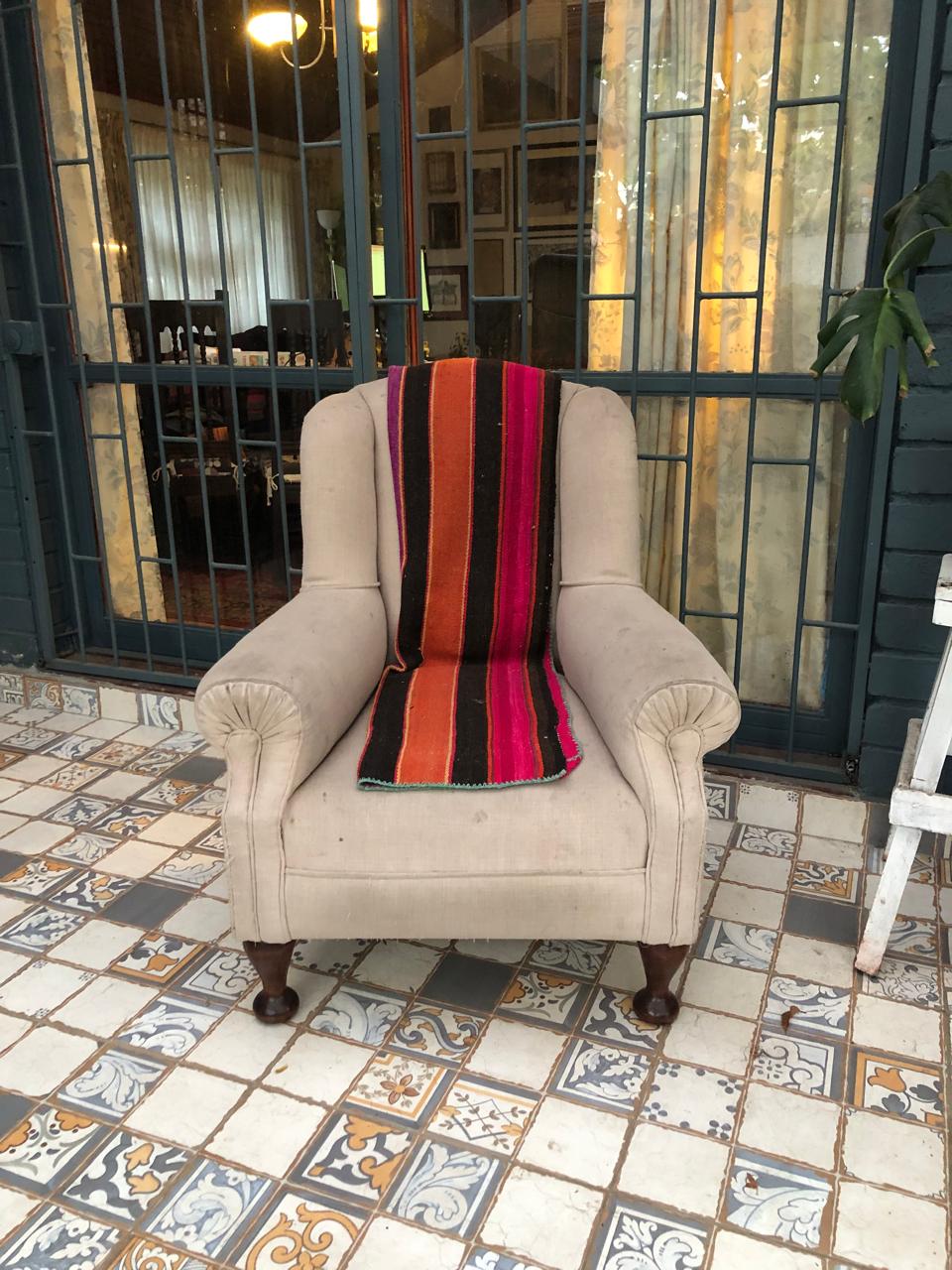 Par de sillones rojo y beige - Imagen 2