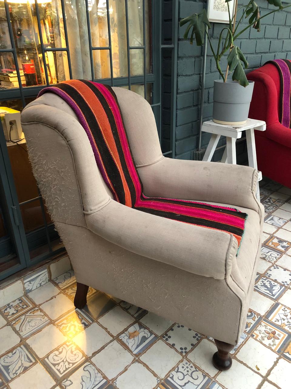 Par de sillones rojo y beige - Imagen 5