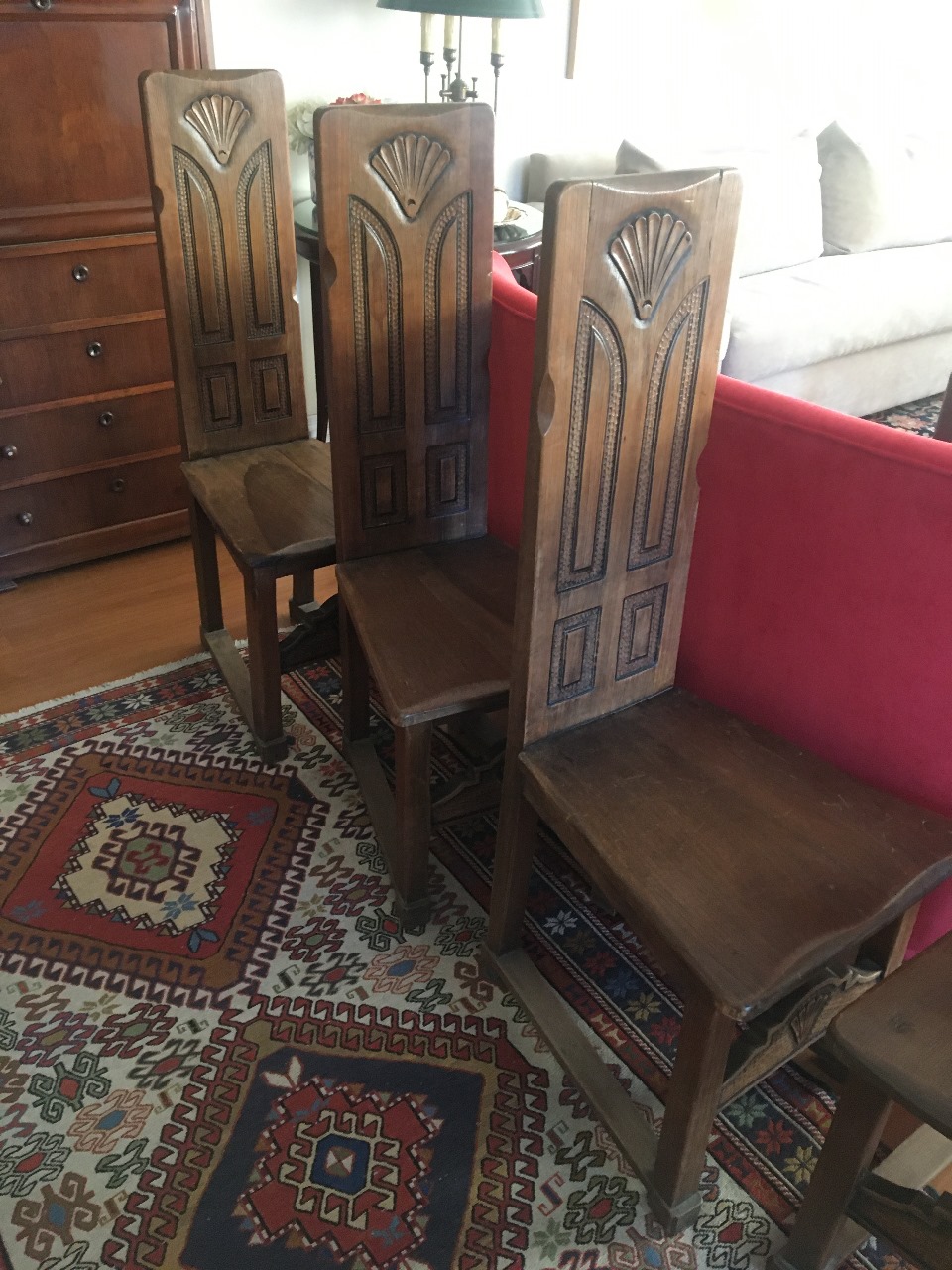 Juego 4 sillas talladas encina - Imagen 2