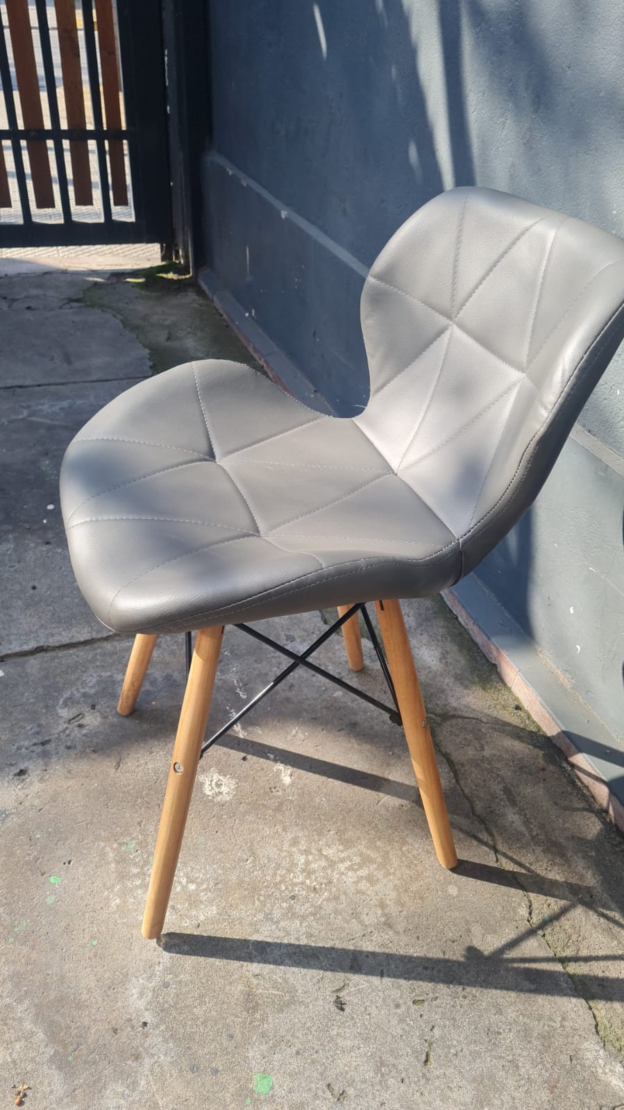 Juego 6 sillas comedor mariposa gris - Imagen 2