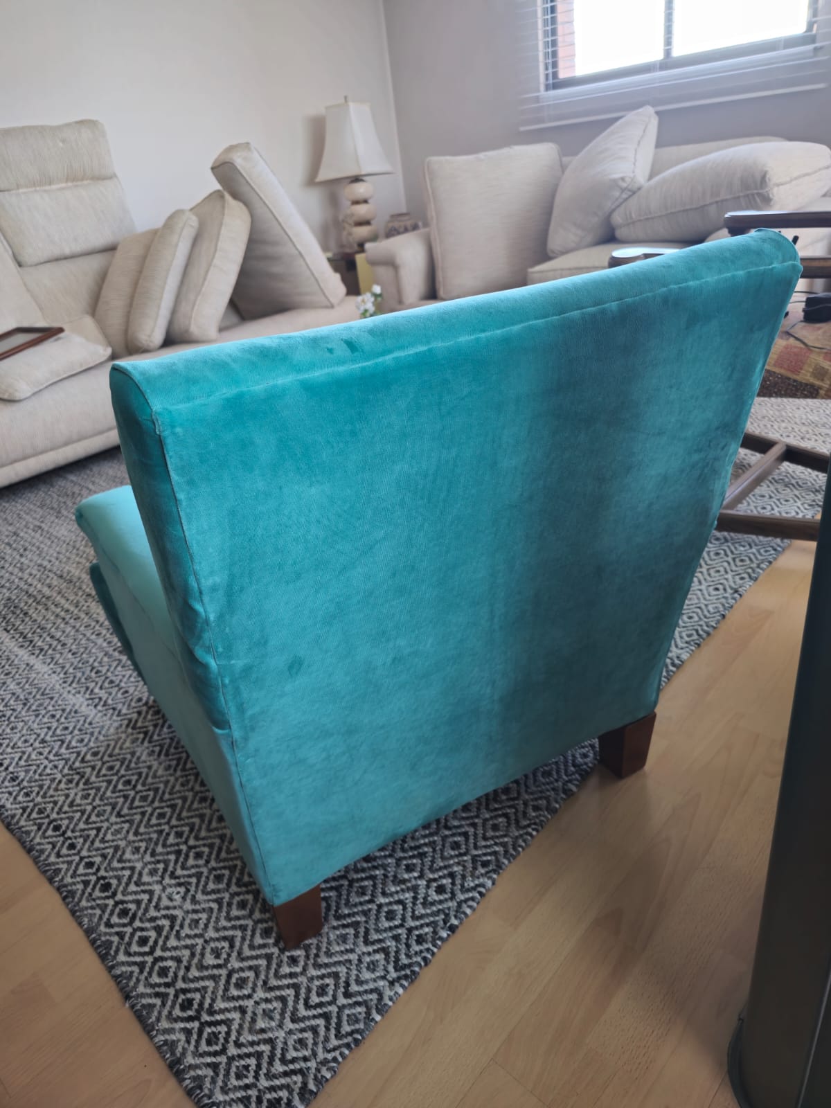 Sillón velvet calipso - Imagen 6