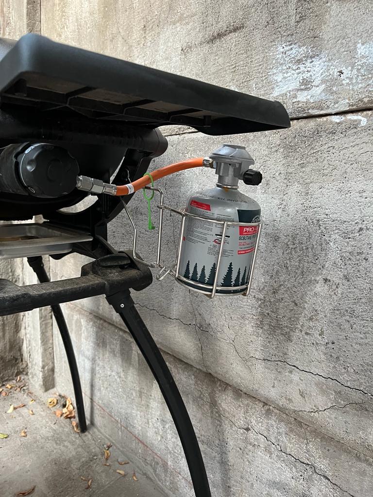 Parrilla a gas Weber Q1200 portátil - Imagen 2