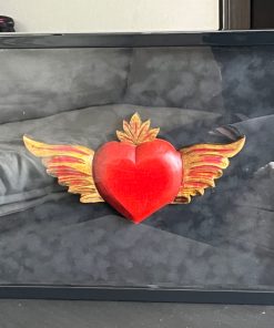 Corazón tallado madera pintado