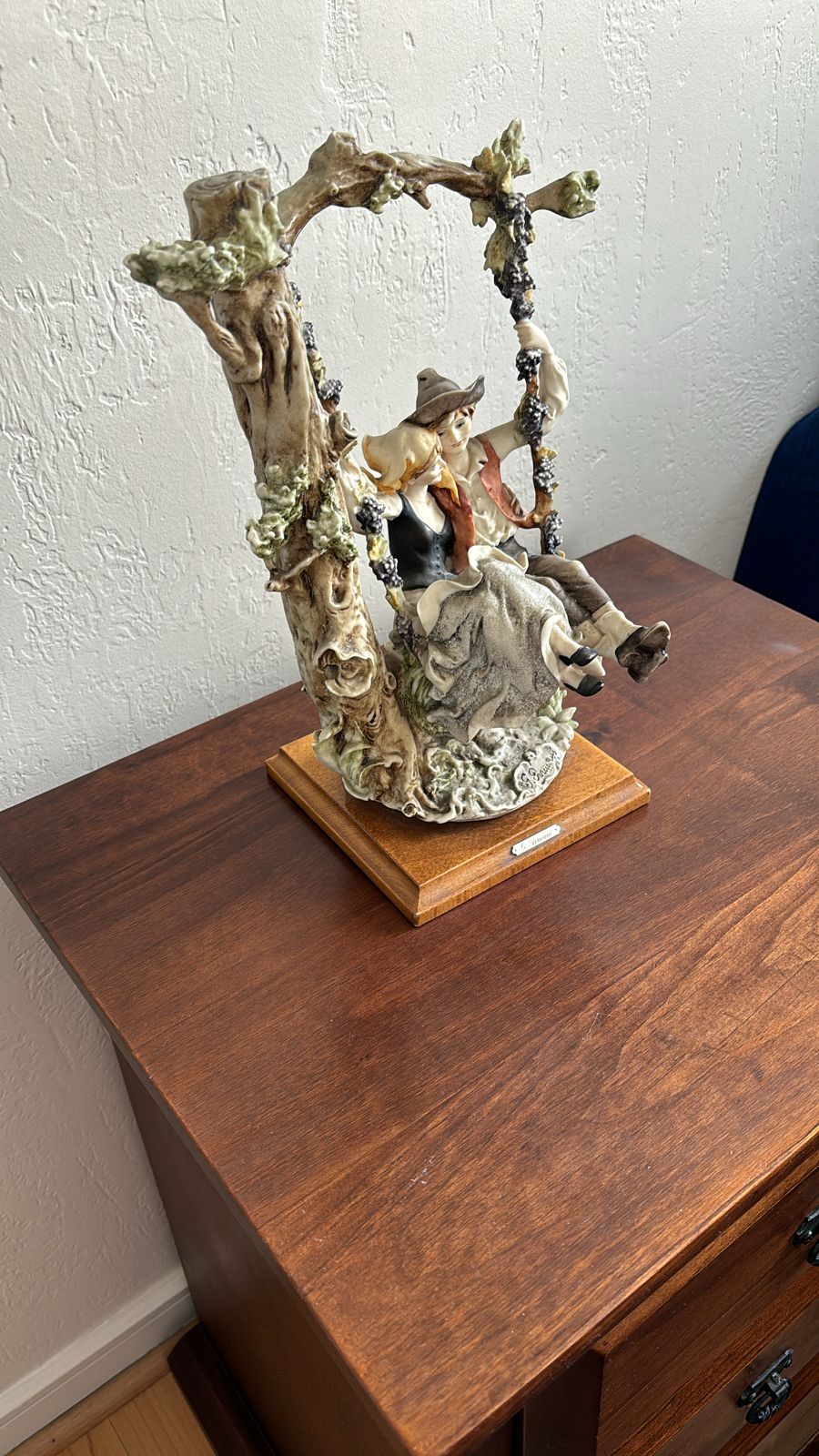 Figura pareja G. Armani - Imagen 4