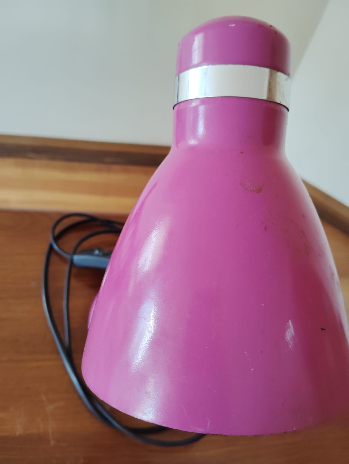 Lámpara de escritorio fucsia - Imagen 2