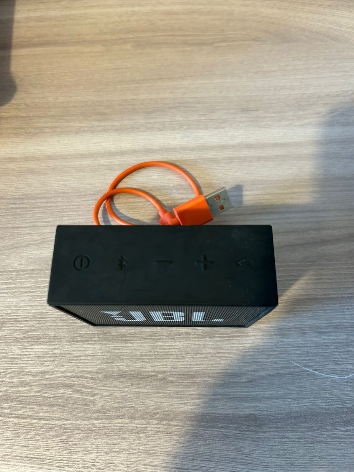 Parlante JBL GO