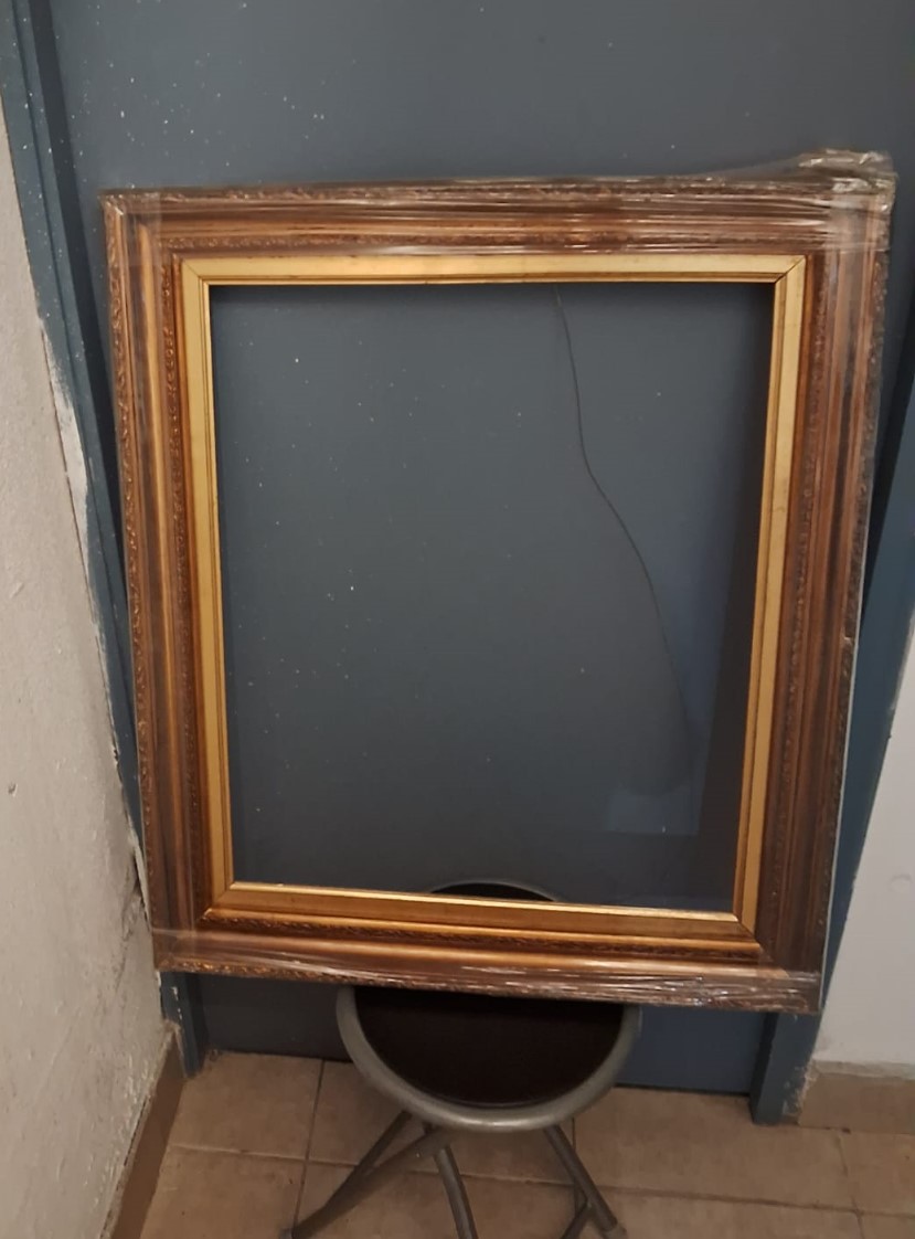 Marco madera dorado rectangular