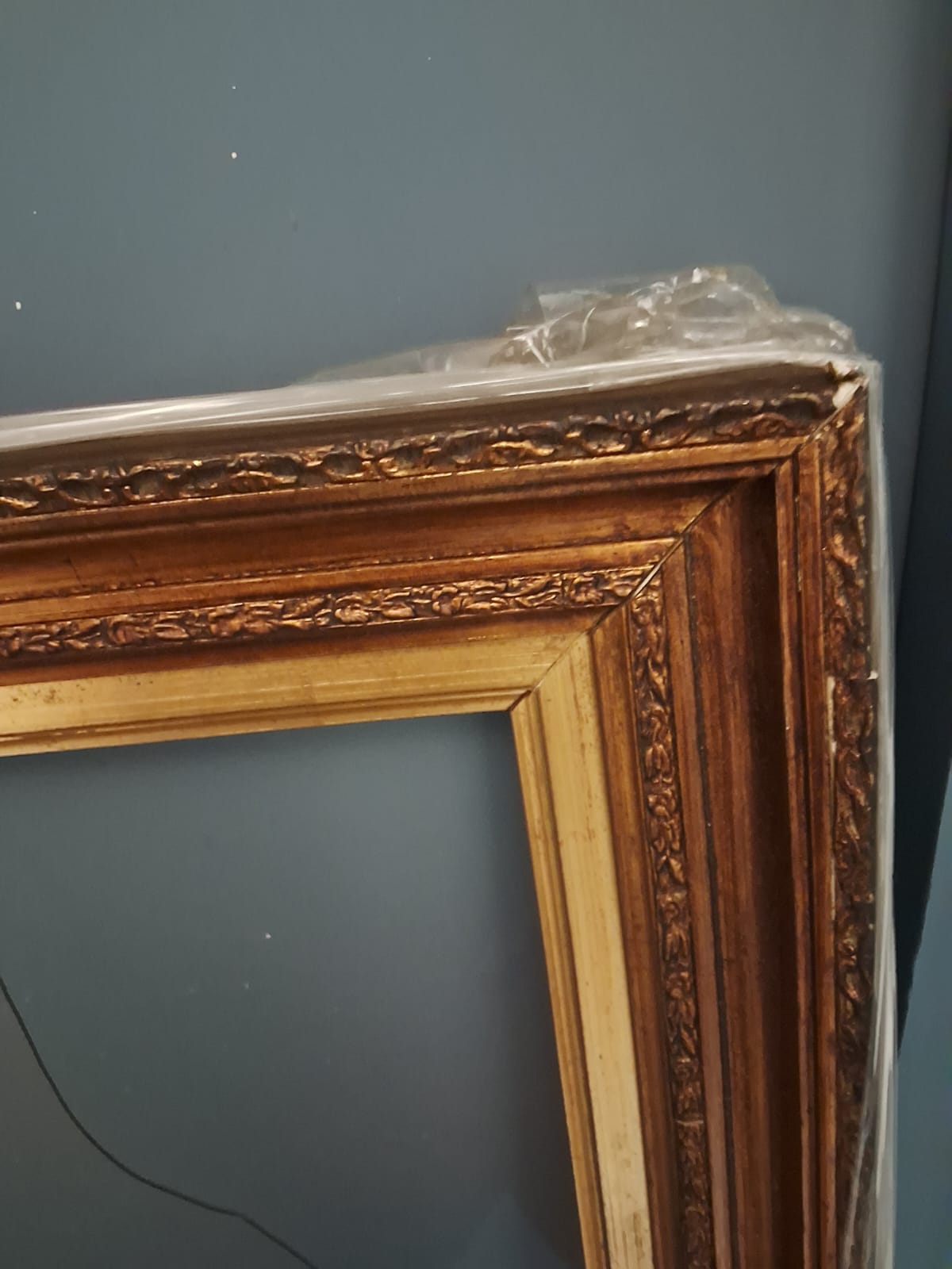 Marco madera dorado rectangular - Imagen 2