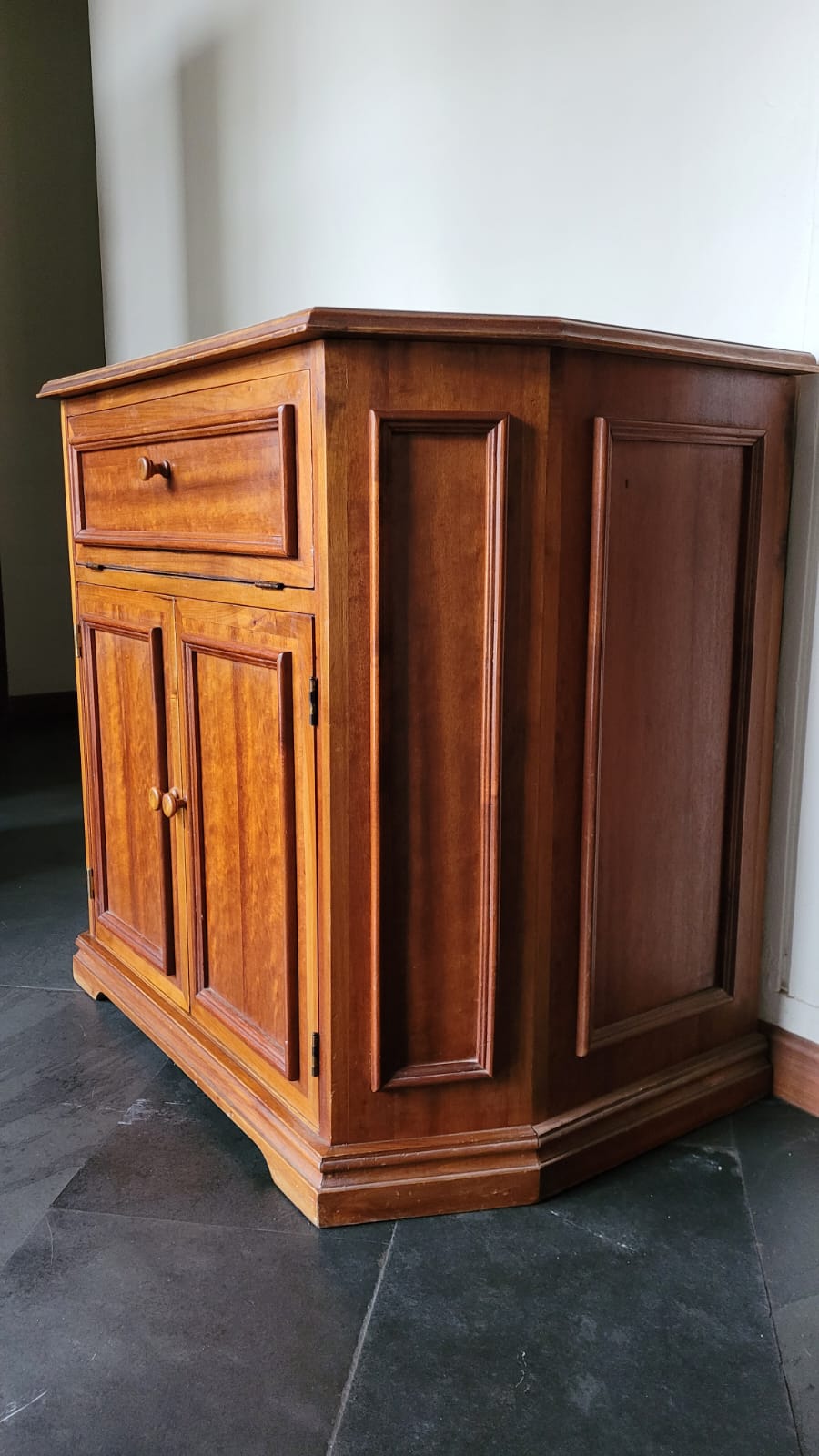 Mueble rack madera con puertas - Imagen 2