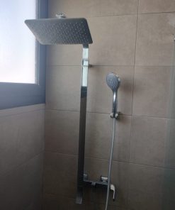 Ducha doble columna cuadrada