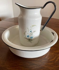 Lavatorio y jarro enlozado