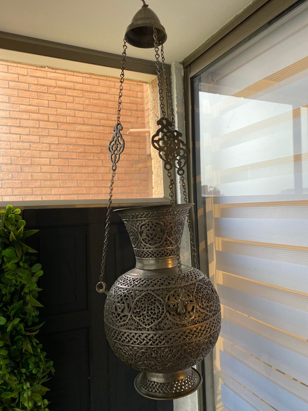 Lámpara de Bronce labrada a mano - Imagen 10