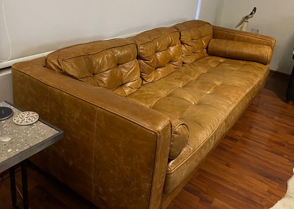 Sofá 3 cuerpos cuero
