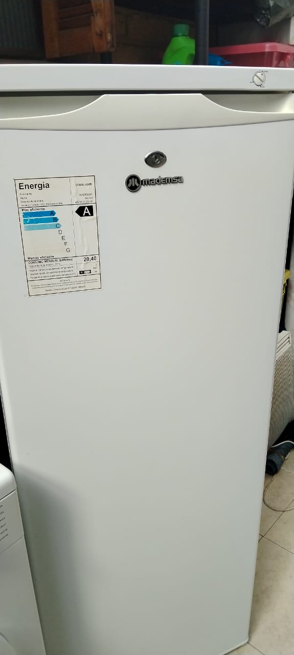 Congelador Mademsa 165 Lts