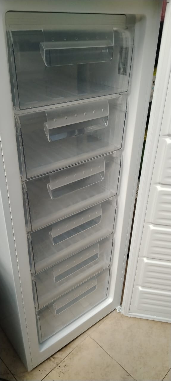 Congelador Mademsa 165 Lts - Imagen 3