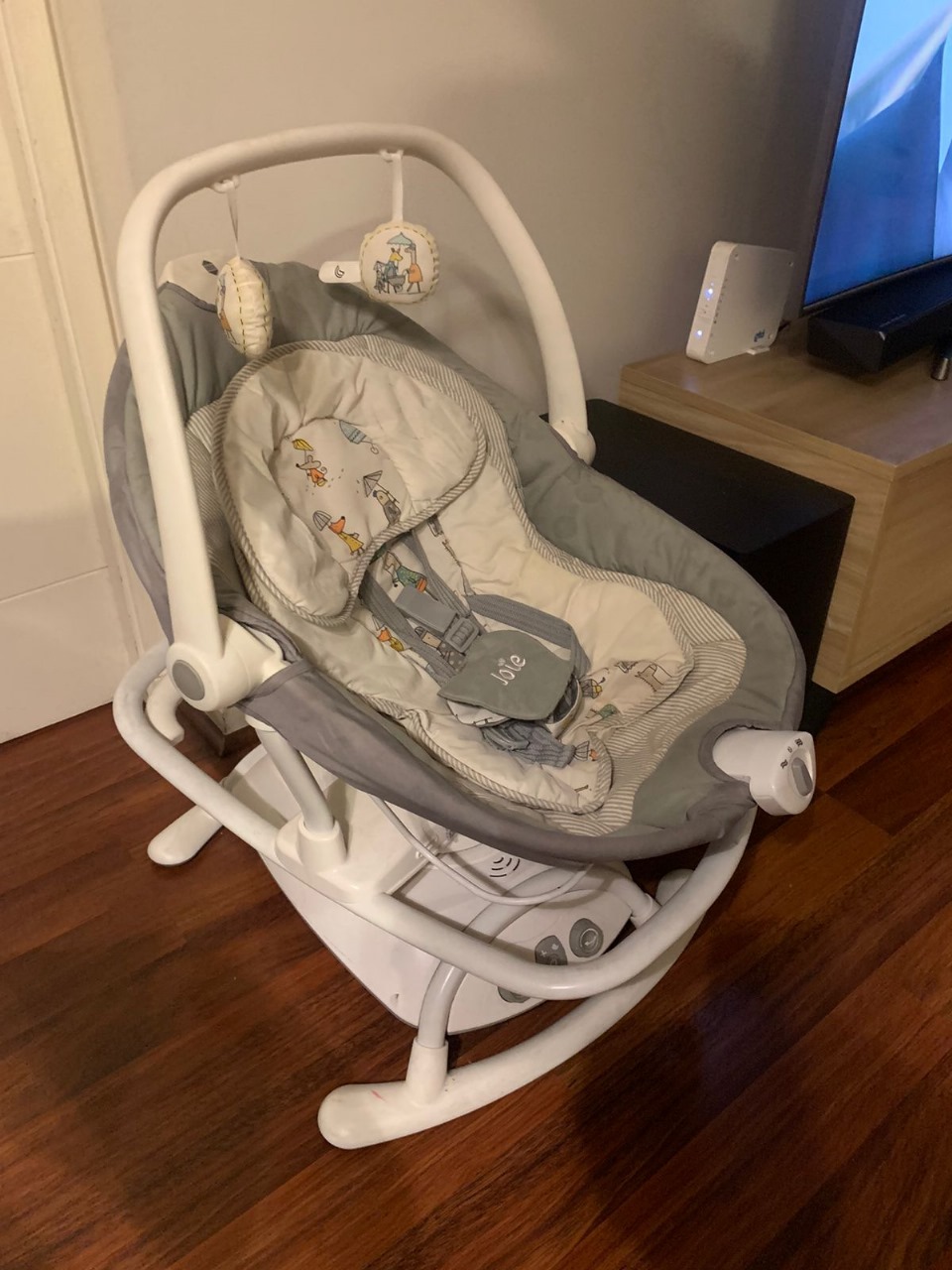 Silla mecedora 2 en 1 Sansa Joie
