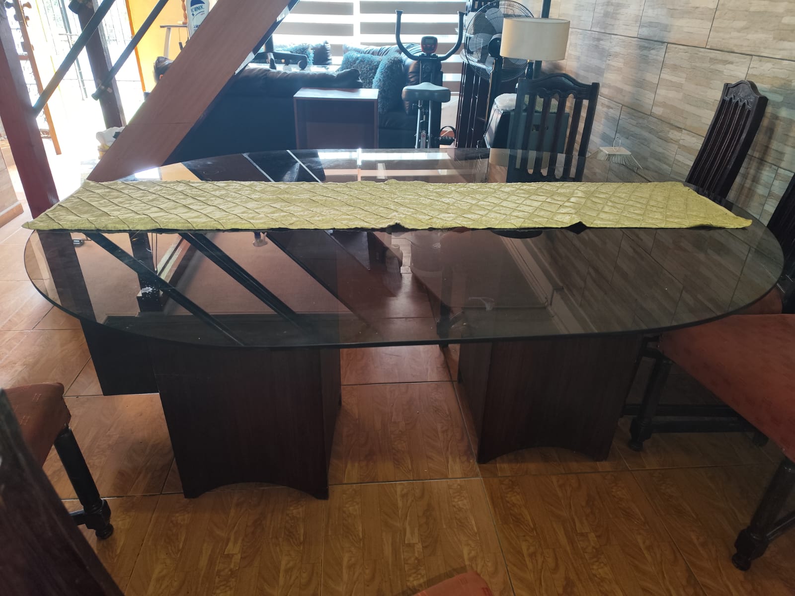 Juego comedor vidrio y 6 sillas - Imagen 5