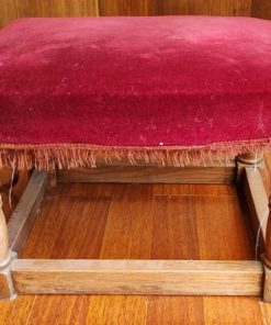 Banqueta felpa y madera