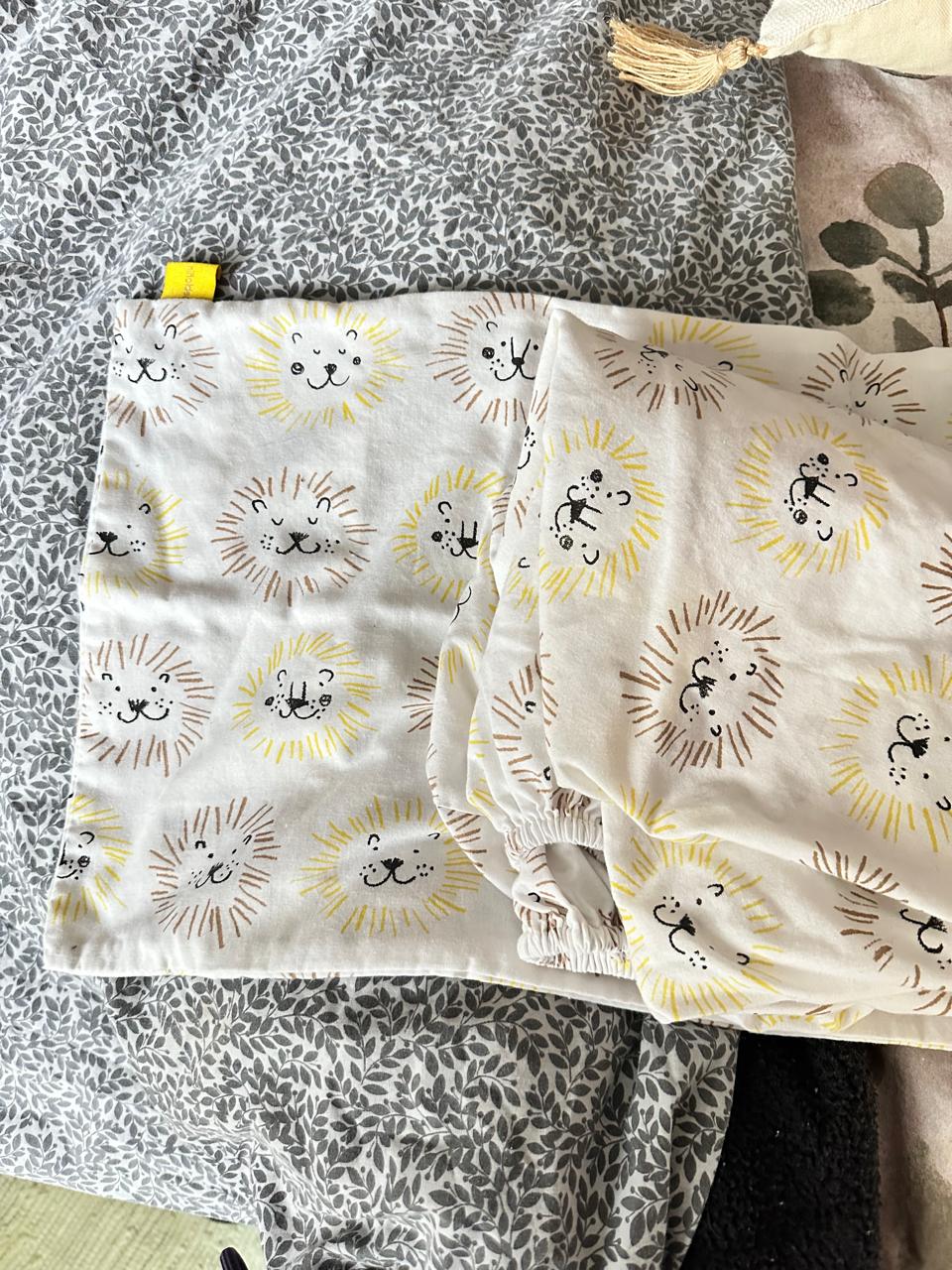 Cuna madera blanca con ropa de cama - Imagen 11