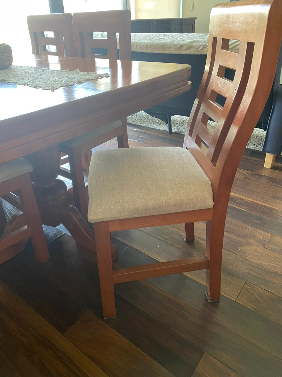 Juego de comedor madera Raulí con 6 sillas - Imagen 4