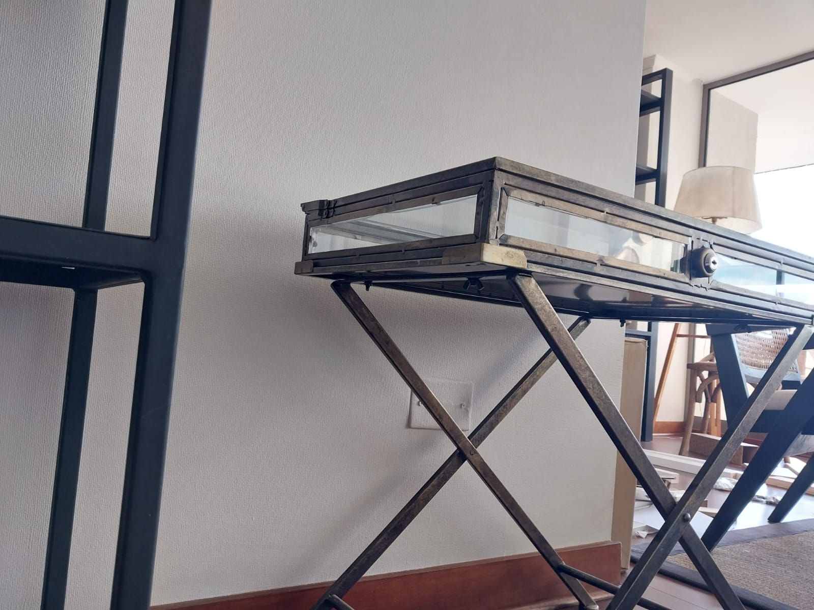 Mesa lateral vidrio abatible - Imagen 3