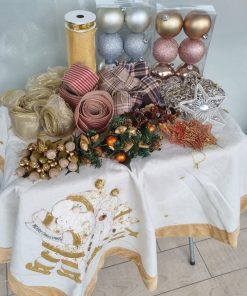 Set de esferas y cintas navideñas