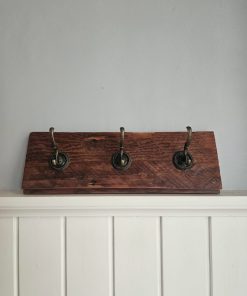 Perchero colgador Pino oregón americano