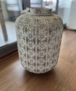 Fanal de metal decorativo