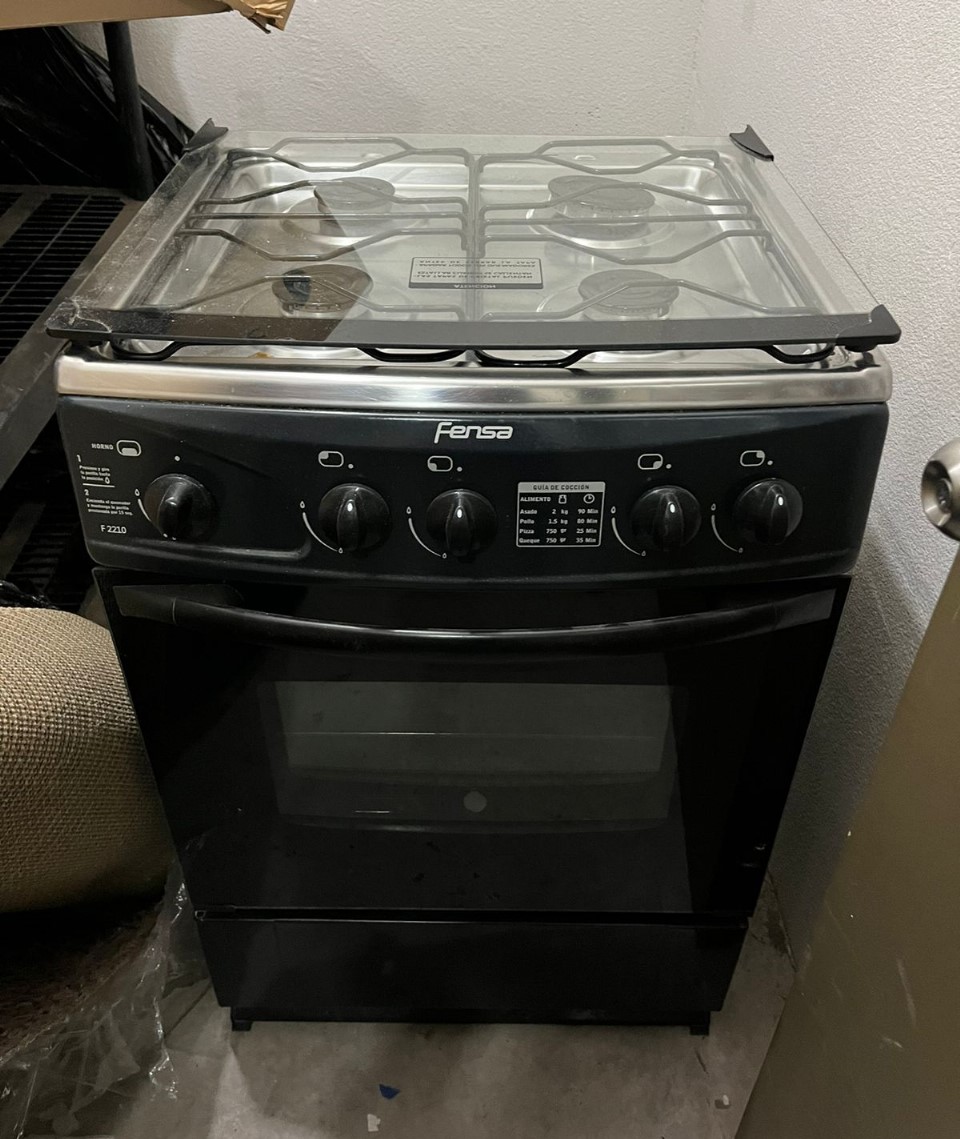 Cocina a gas 4 quemadores Fensa