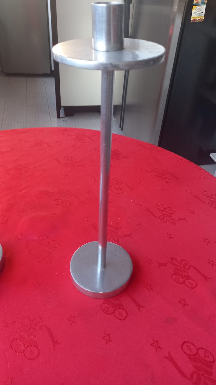 Par candelabros peltre - Imagen 3