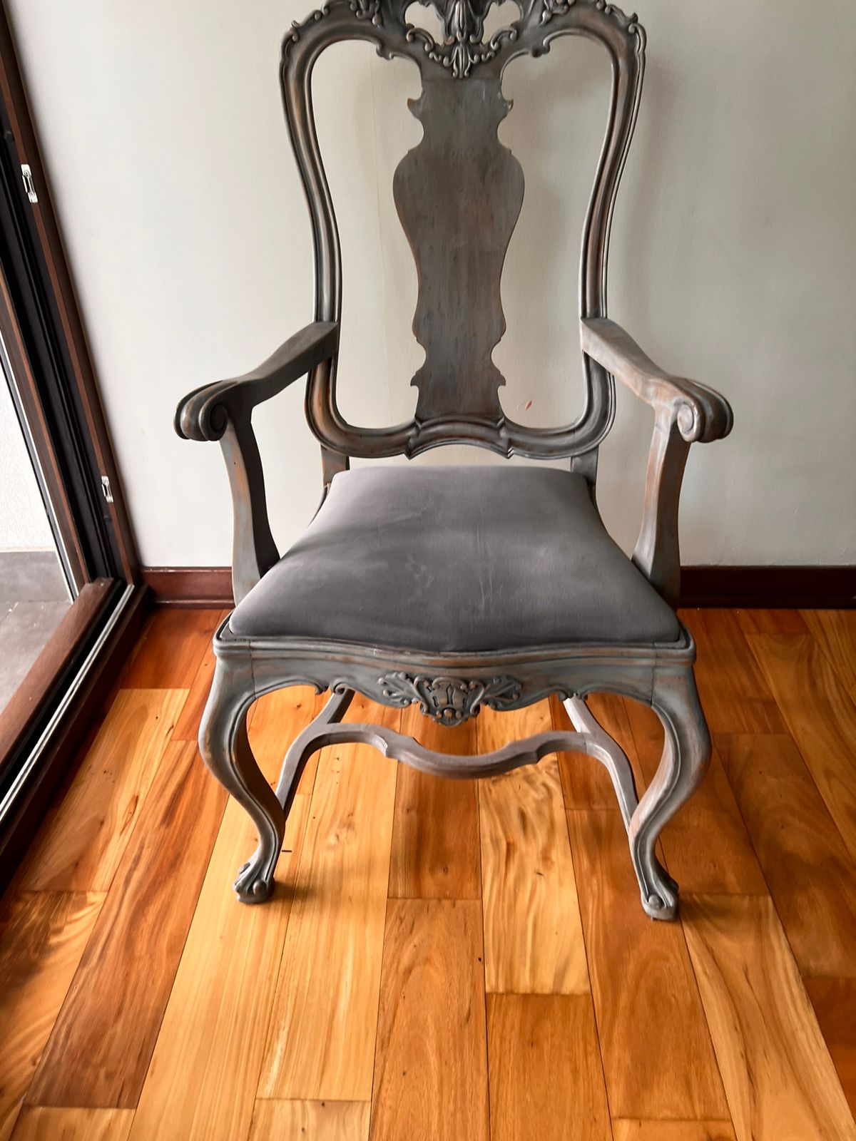 Juego de 6 sillas y 2 sitiales Normando - Imagen 6