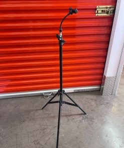 Trípode multiusos plegable