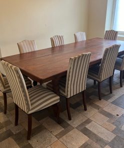 Juego de comedor patronal con 12 sillas