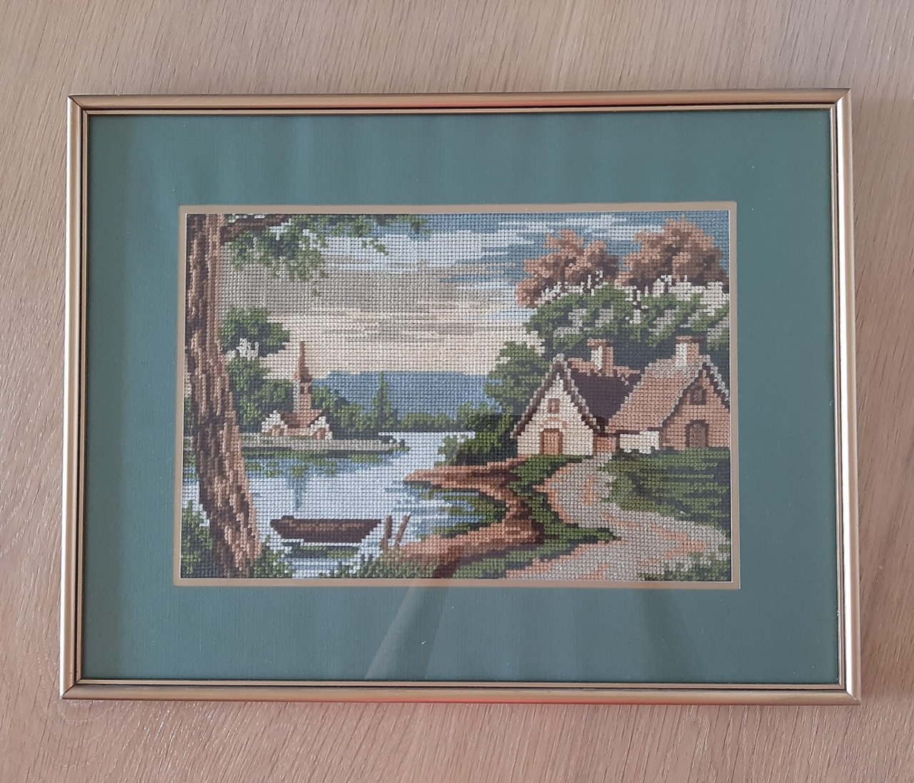 Cuadro paisaje bordado a mano