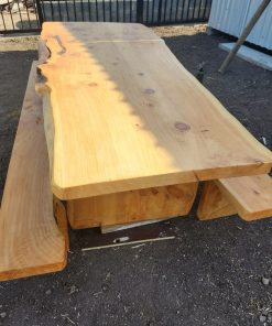 Mesa de terraza madera Ciprés Macrocarpa con 2 bancas