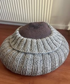 Pouf pera de lana
