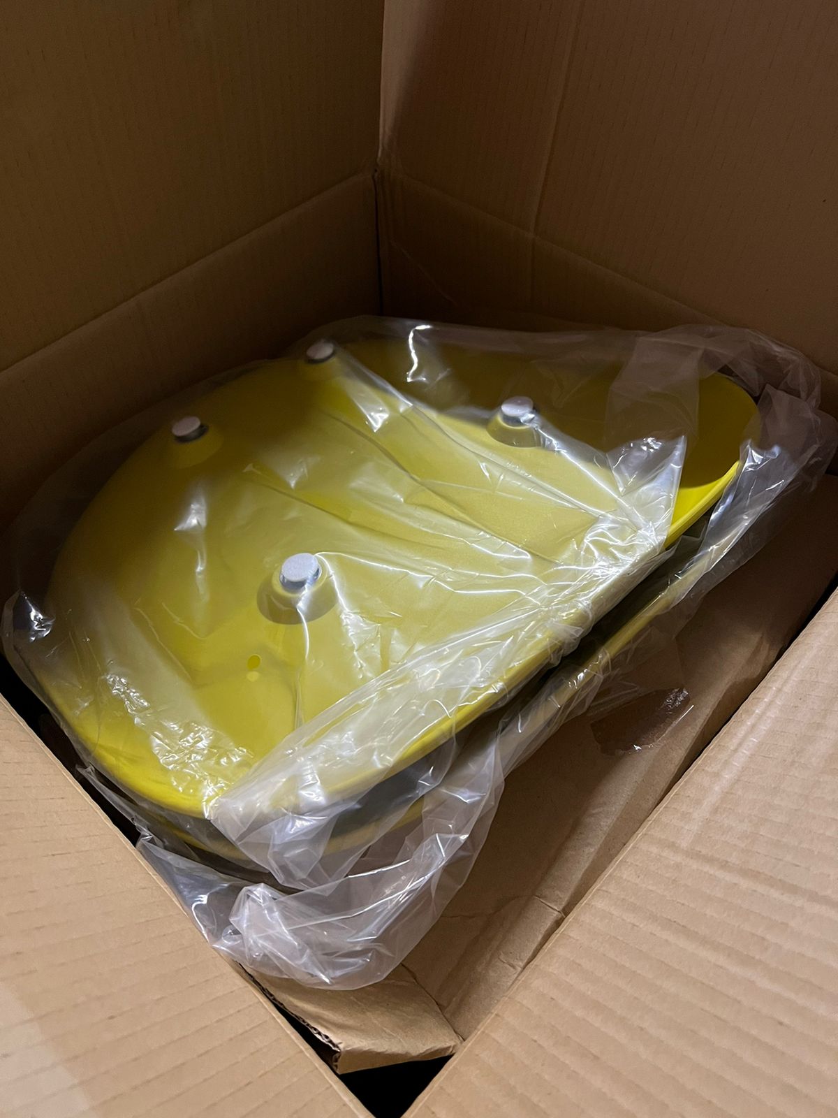 Par sillas eames verde limón - Imagen 3