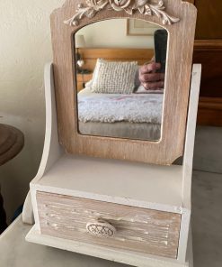 Espejo de sobremesa con cajón
