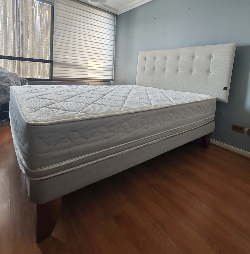 Cama 2 plazas CIC con respaldo