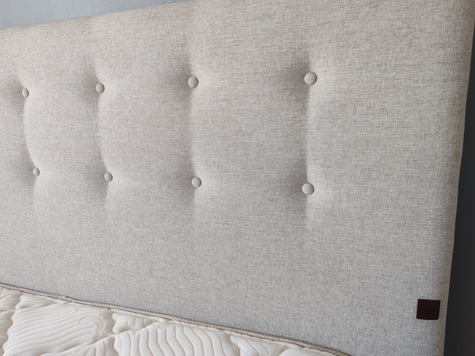 Cama 2 plazas CIC con respaldo - Imagen 6