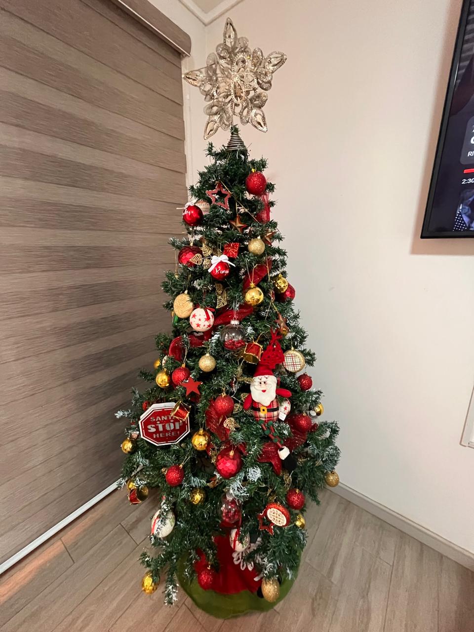 Árbol de Navidad Dear Santa con adornos - Imagen 3