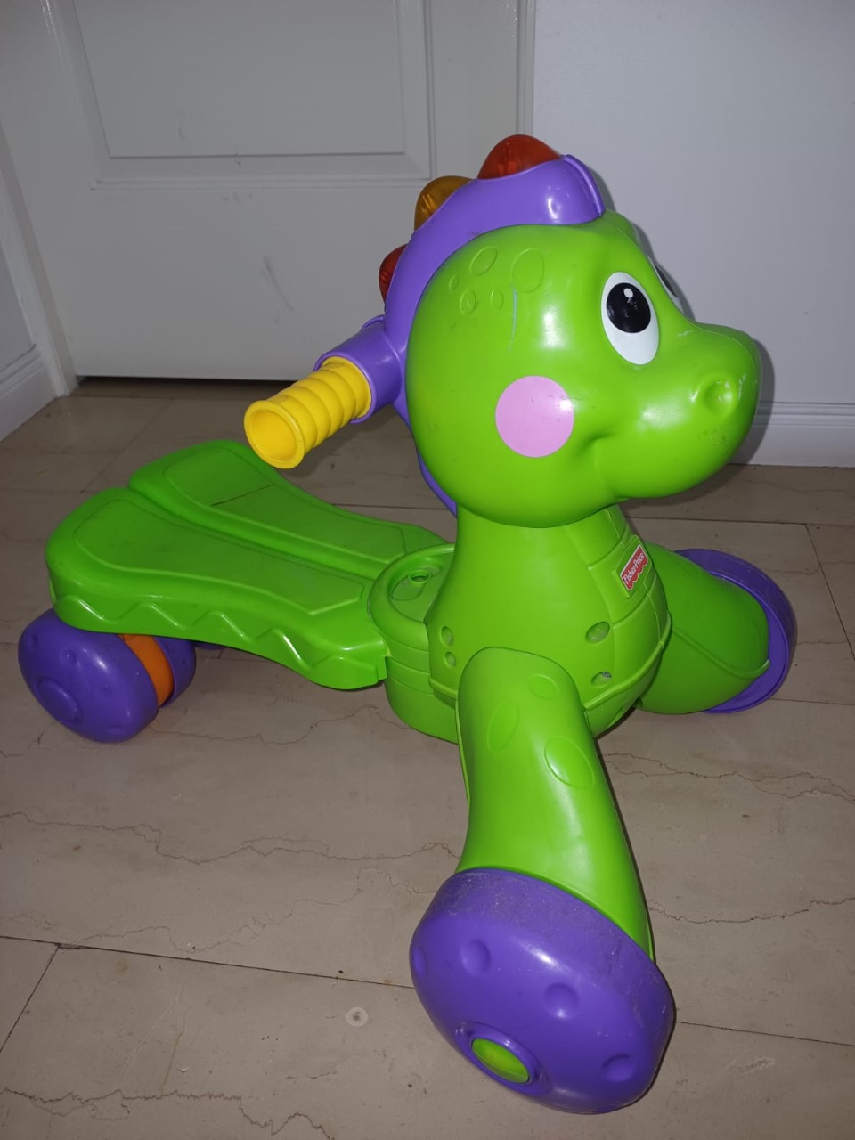 Andador correpasillos dinosauro