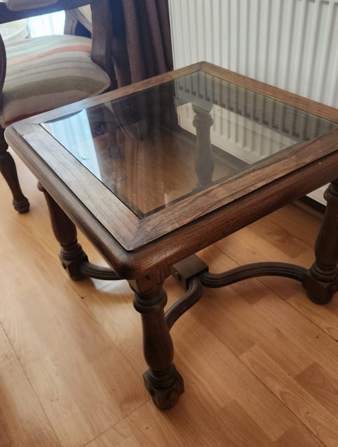 Mesas laterales Encina con vidrio