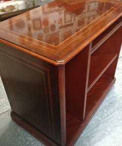 Rack TV con marquetería