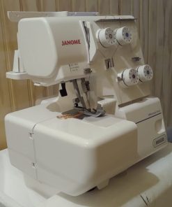 Máquina de coser overlock Janome