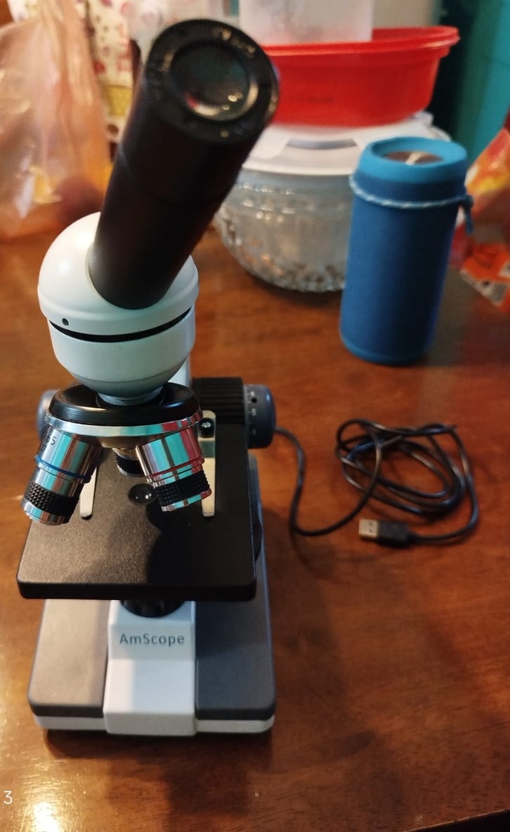 Microscopio AmScope